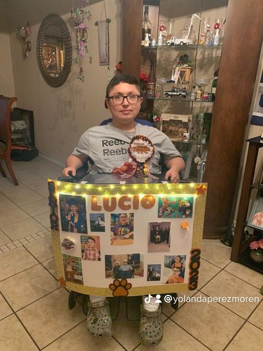 Lucio Allen Moreno photo gallery thumbnail 41 of 208