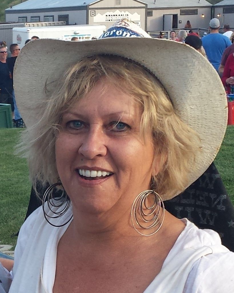 Elaine "Elayne" Marie Marshall