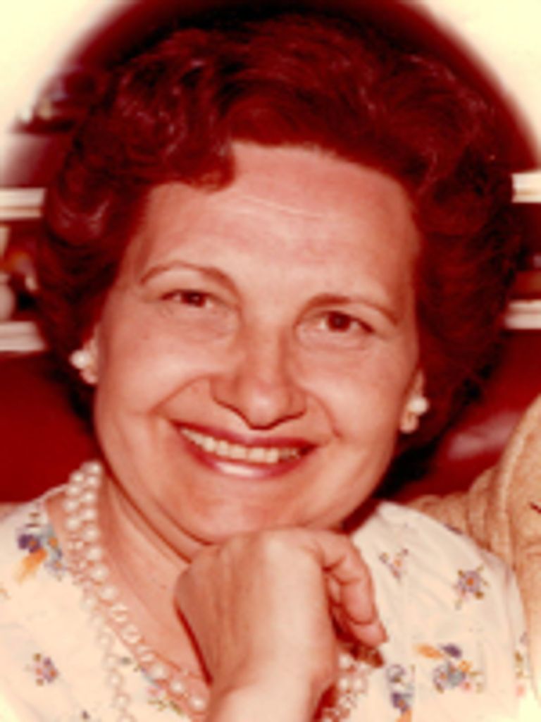 Angela Stepanek, Nee Zmijanovic