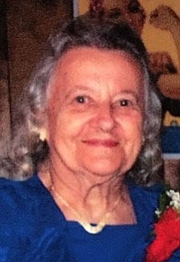 Della Bartos Profile Photo