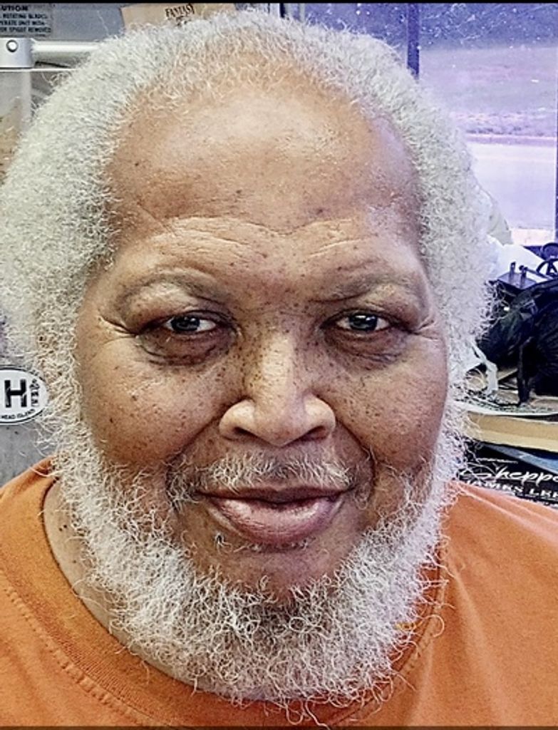 Russie Lee Batten Profile Photo