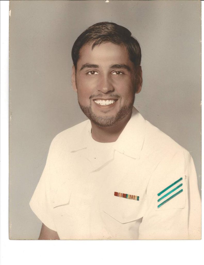 Ignacio F. Salazar Profile Photo
