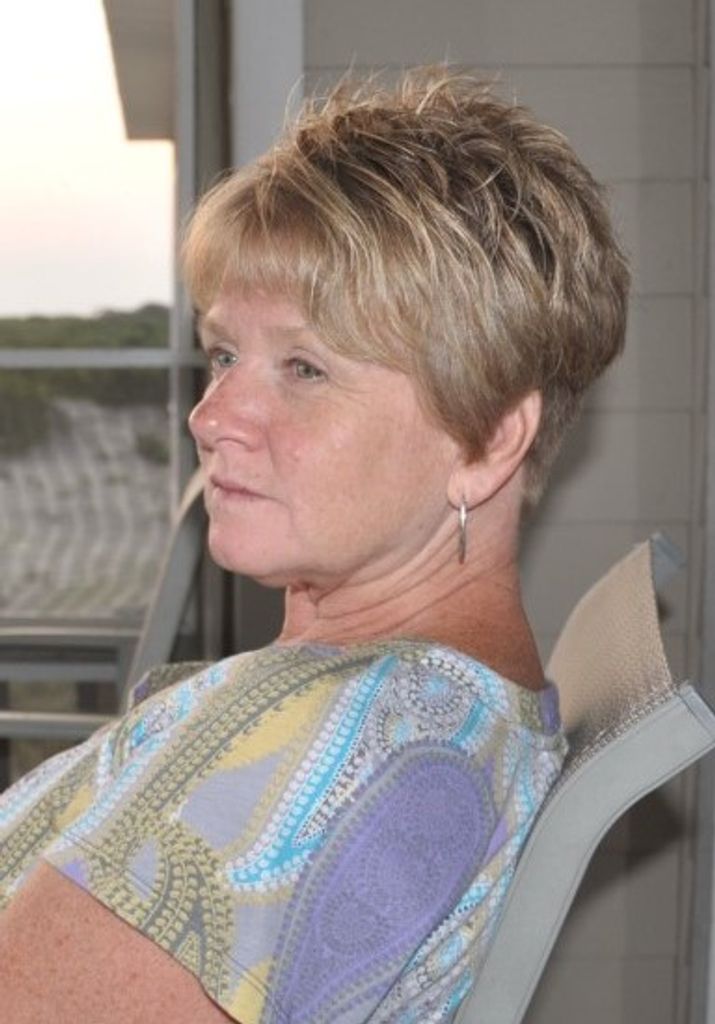 Pamela J Winand