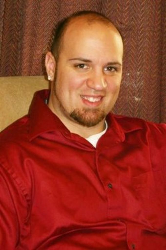 Travis Mark Michael Greenfield Profile Photo