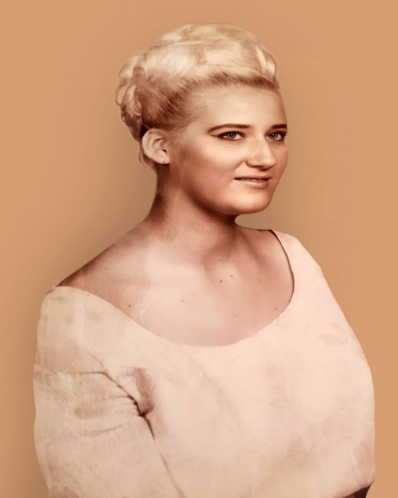 Kathleen Alma Lott