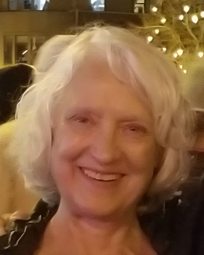 Barbara J. (Ludvik) Giles