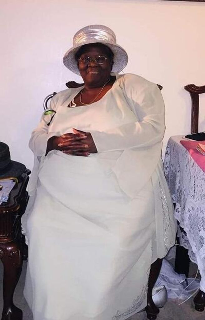 Lula Gilbert Profile Photo