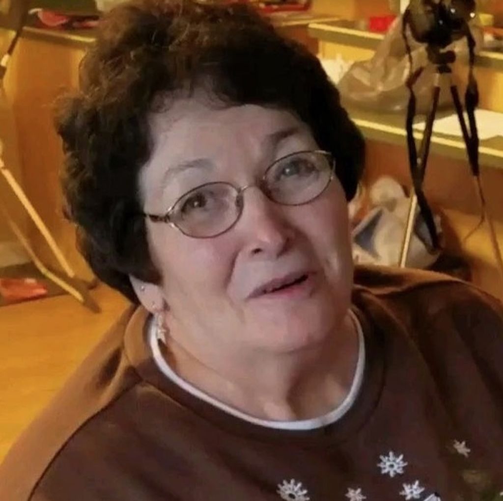 Carolyn Rains Profile Photo