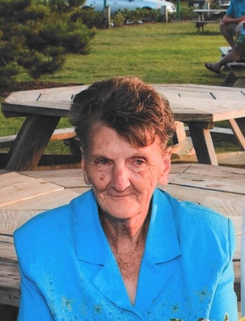 Maxine Parrish Raynor Profile Photo