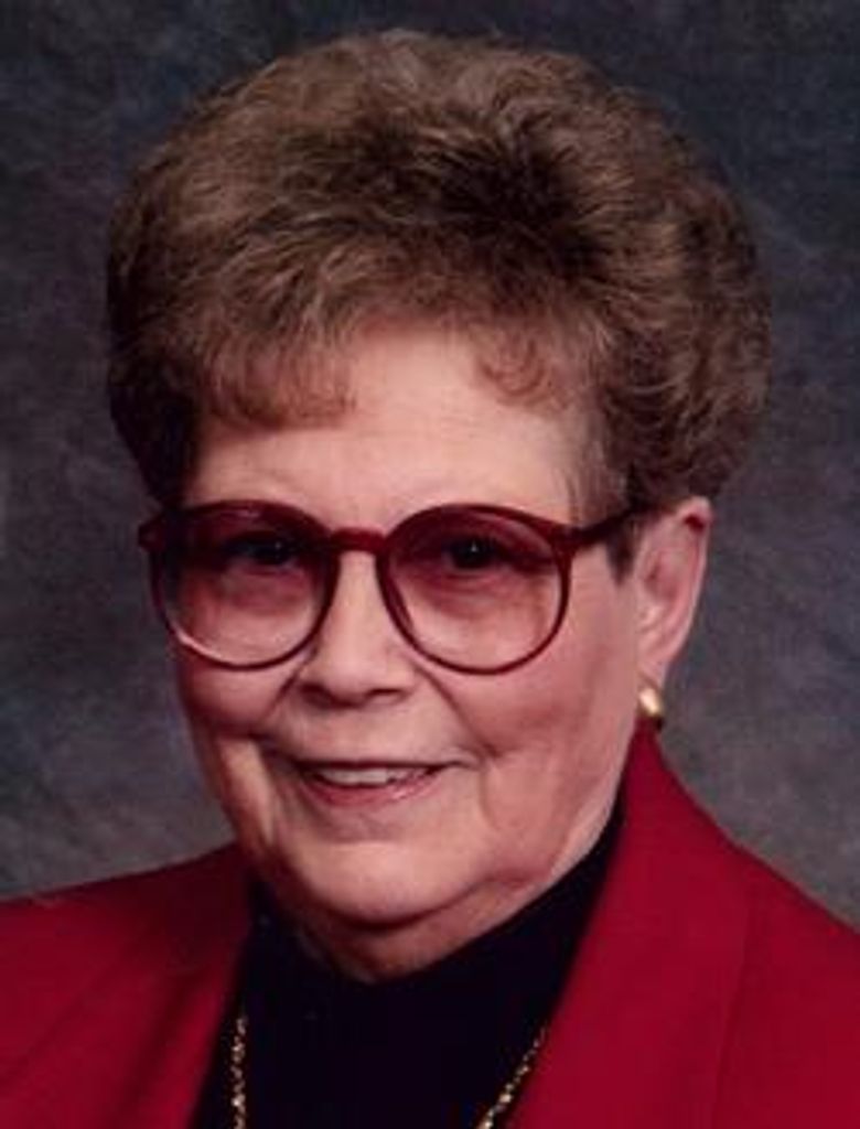 Delores L Larson
