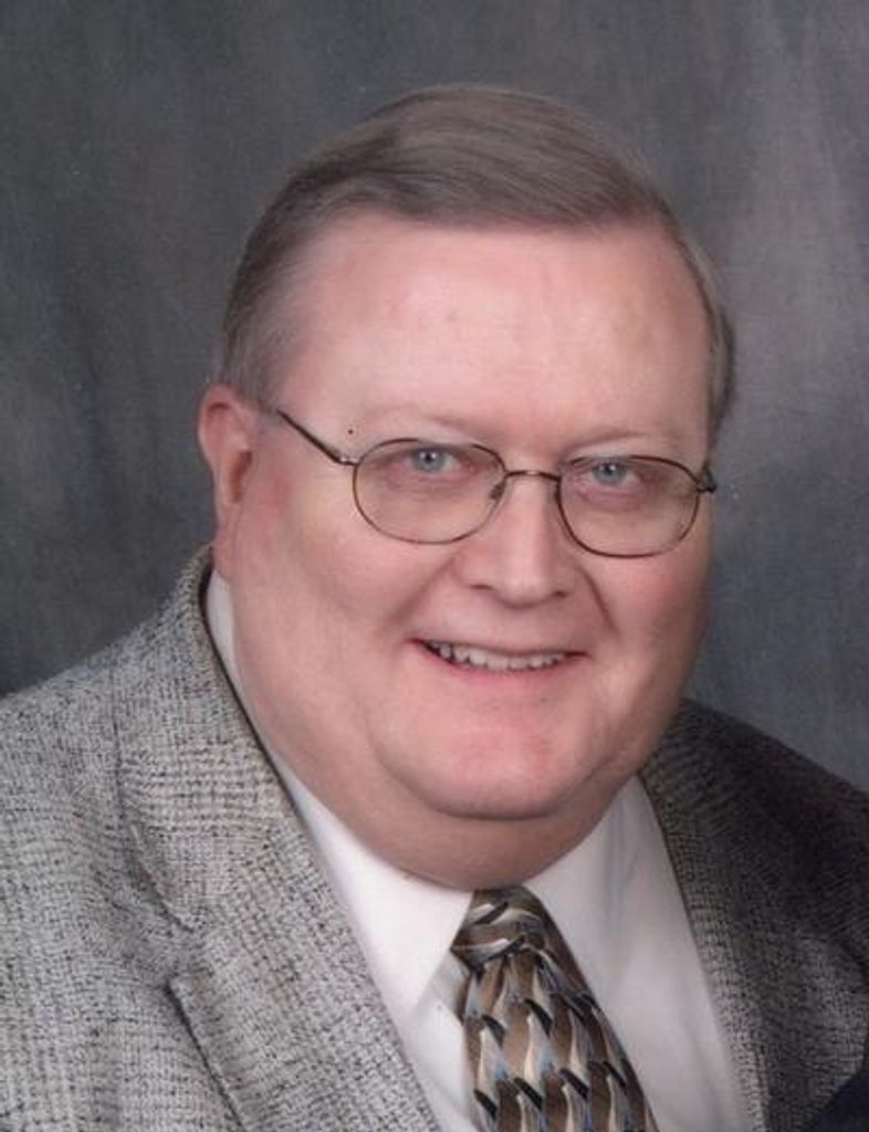 Edward John Thompson Ii Profile Photo