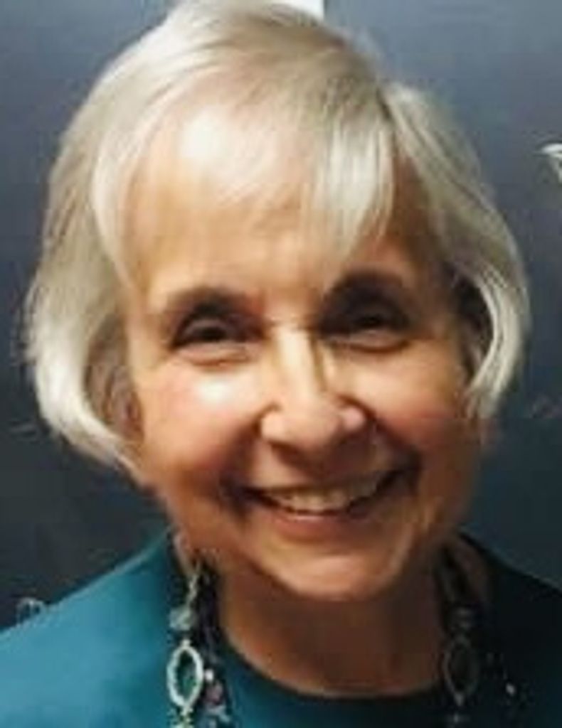 Agelike "Kiki" Maria Mavodones Profile Photo