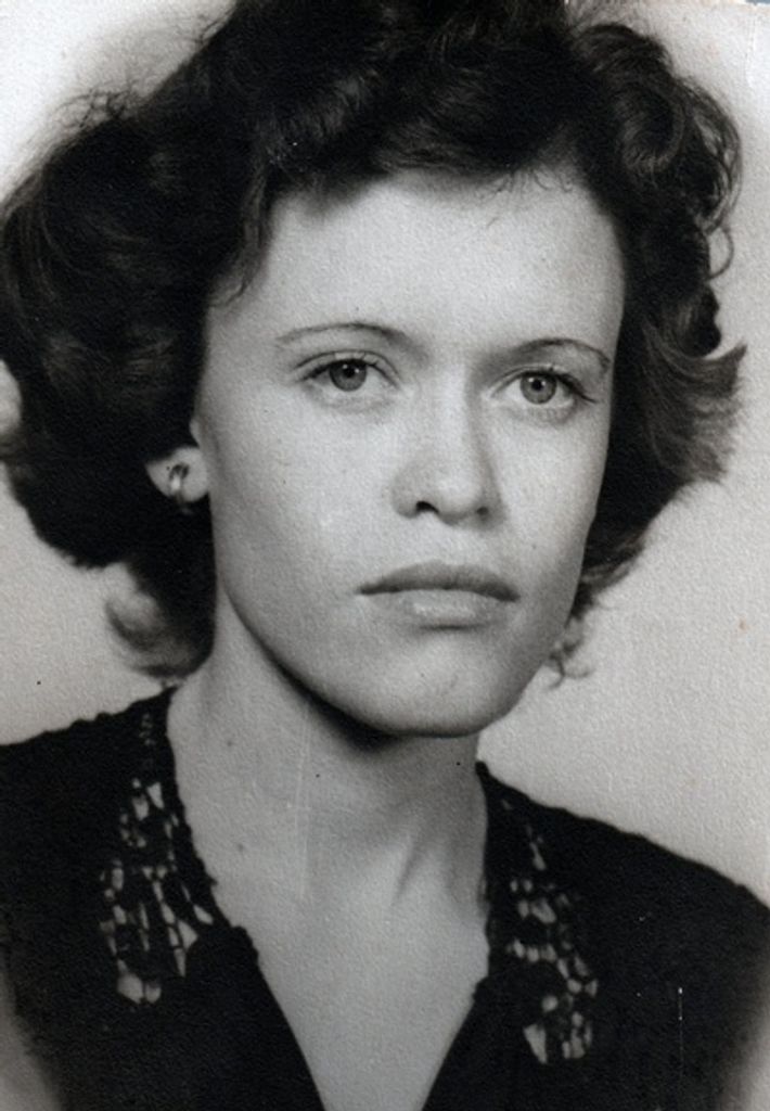 Lillian Maxine Stokes