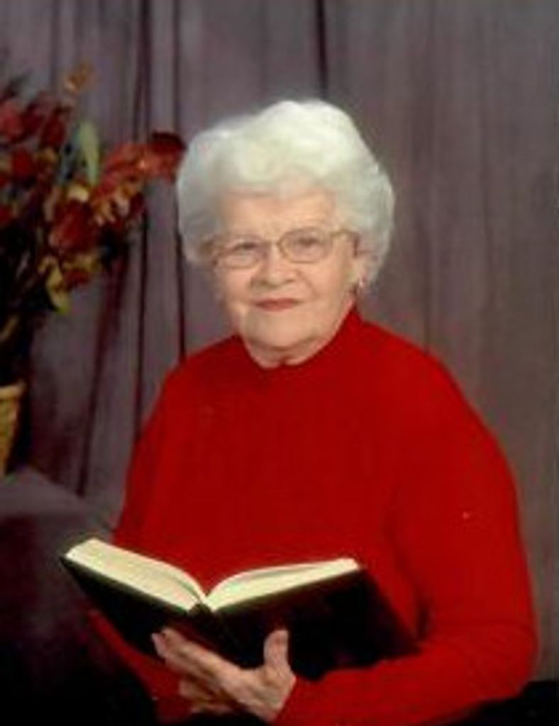 Elaine (Smith)  Olson