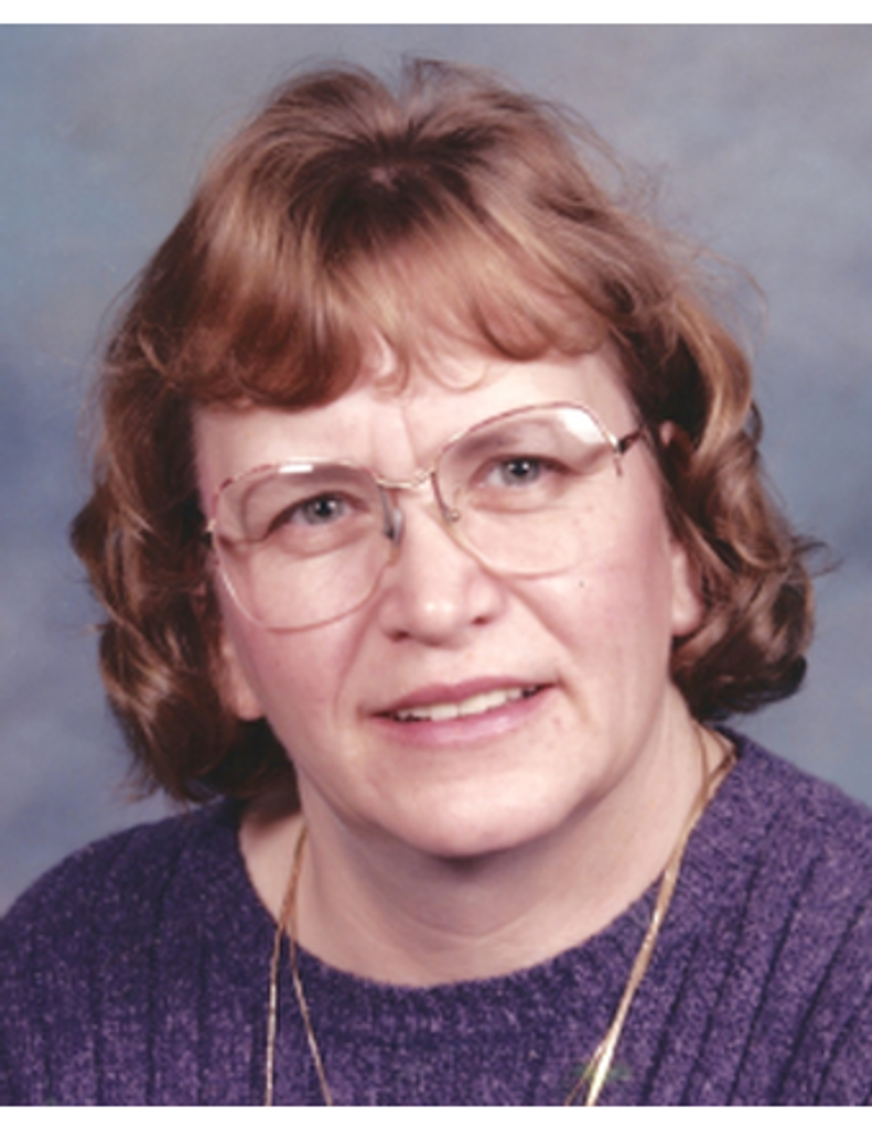 Mary  Lou (Schantz) Chapman