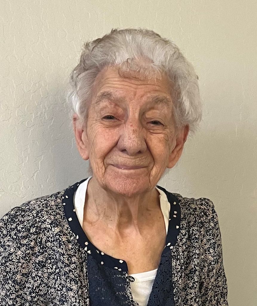 Mariangela N. Santo
