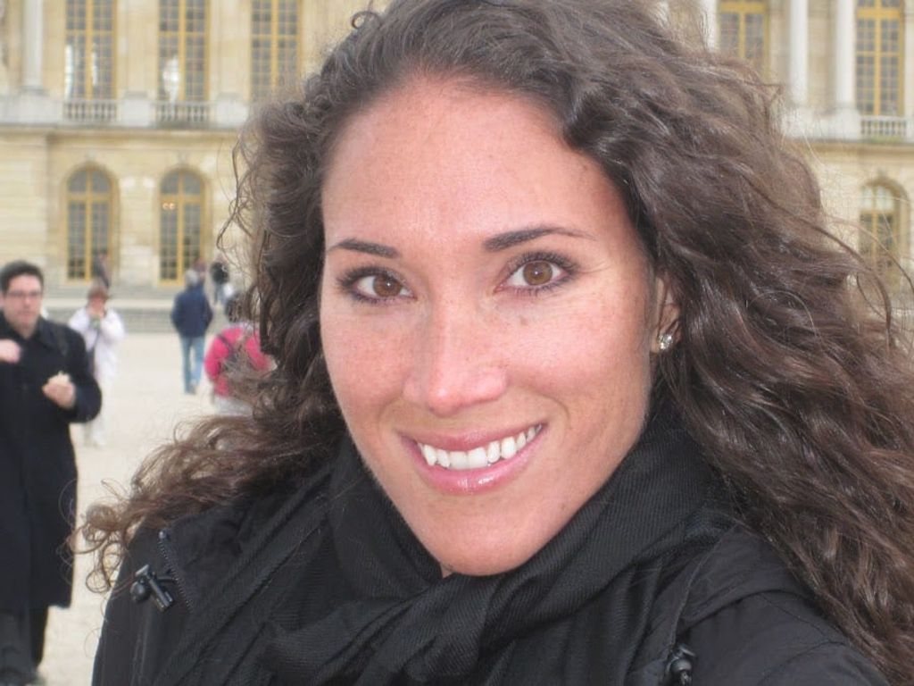 Javadi, Emily G.