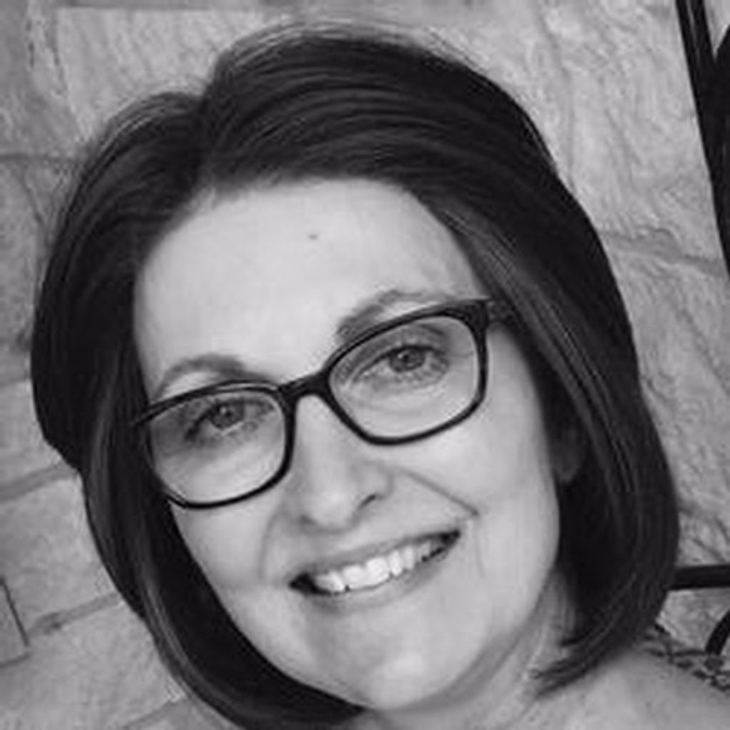 Kris Smith Hoch Profile Photo