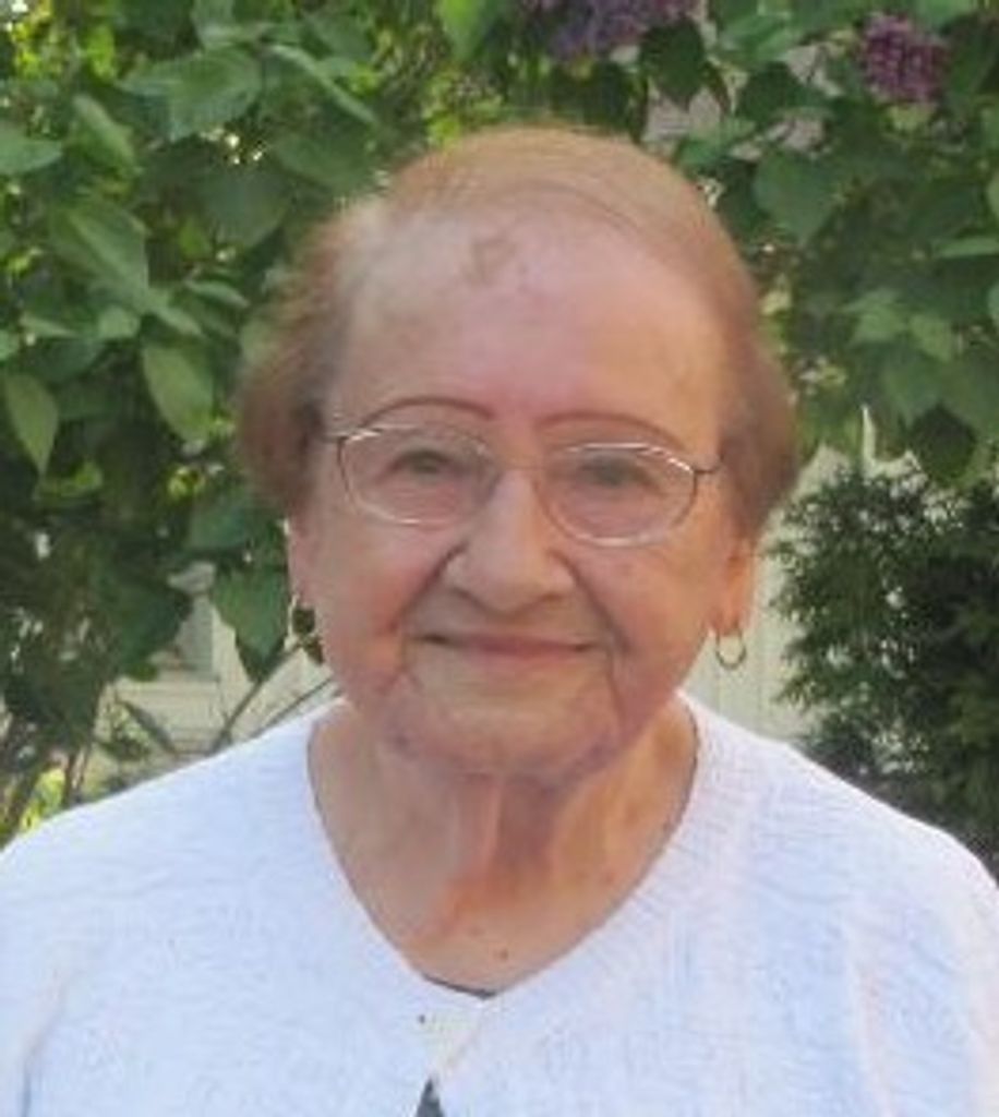 Angela Mary (Campana)  Lucrezi