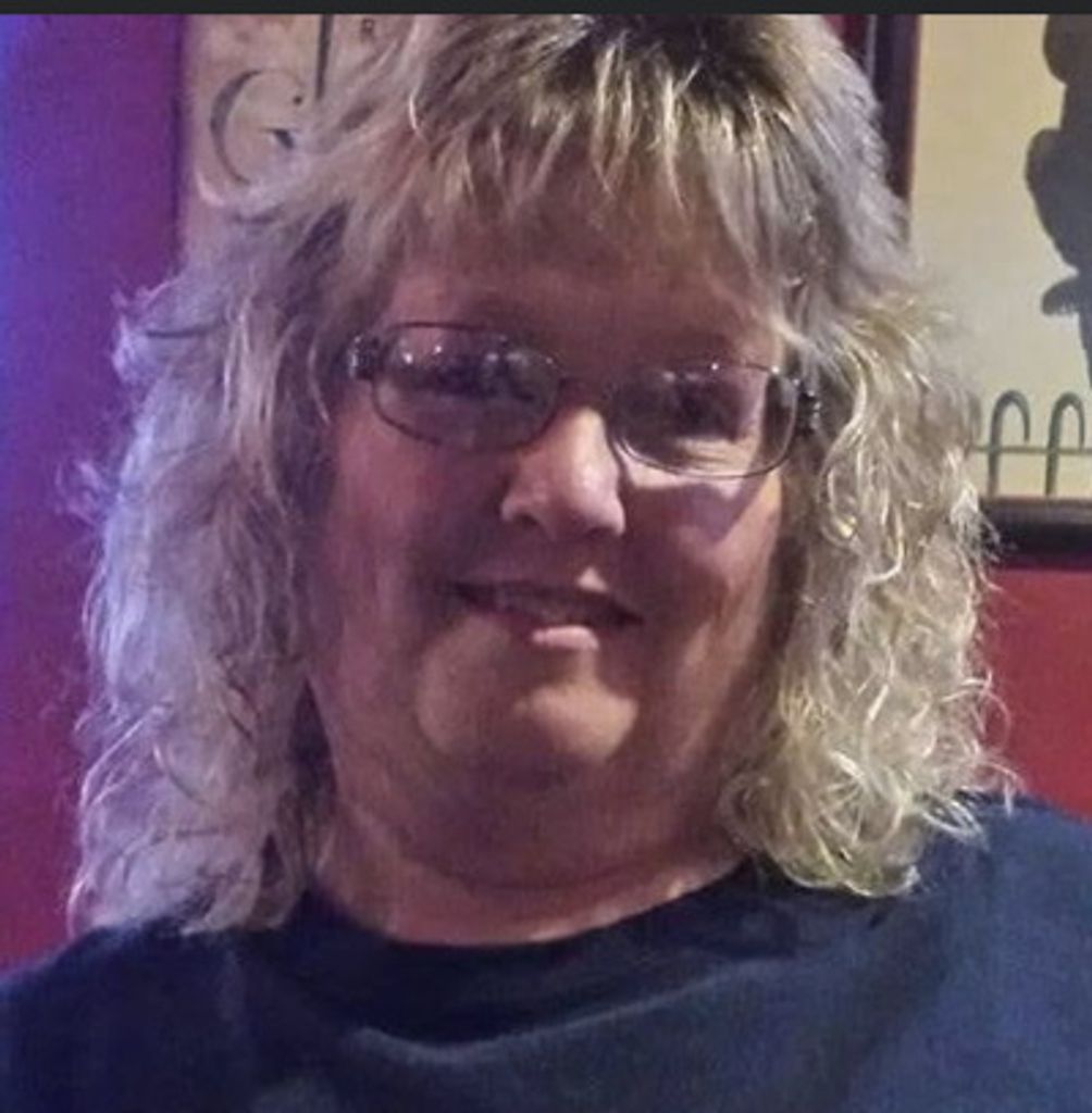 Roxanna Lea Combs Burns