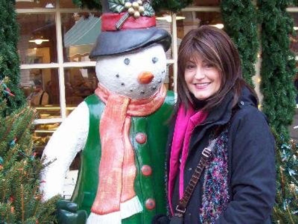 Sherrie L O'Neill