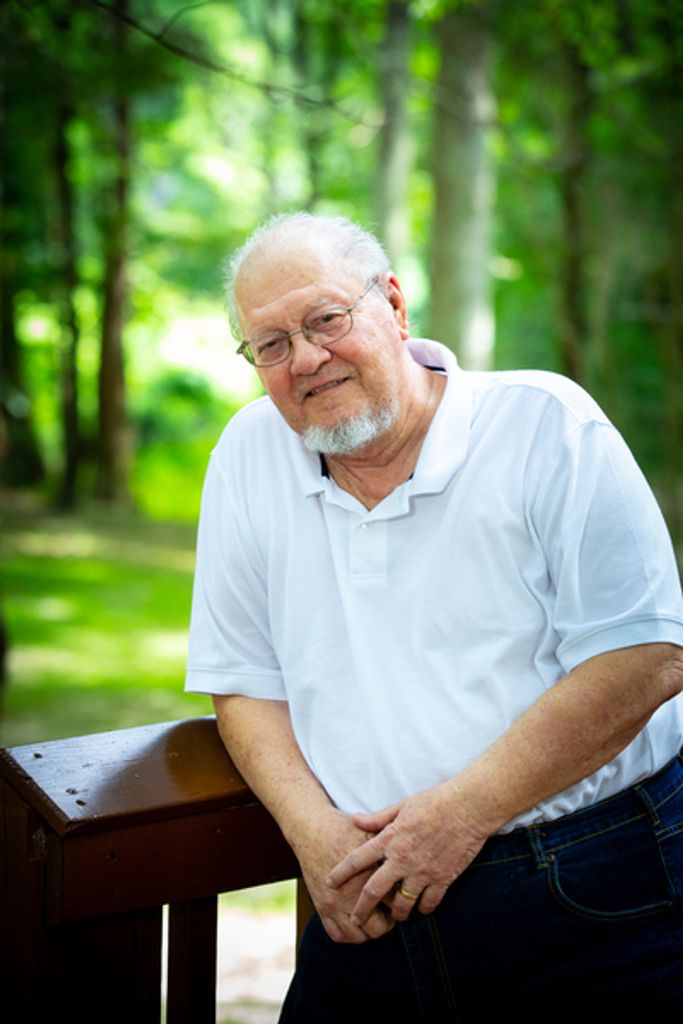 James Edward Schmidt, Iii Profile Photo