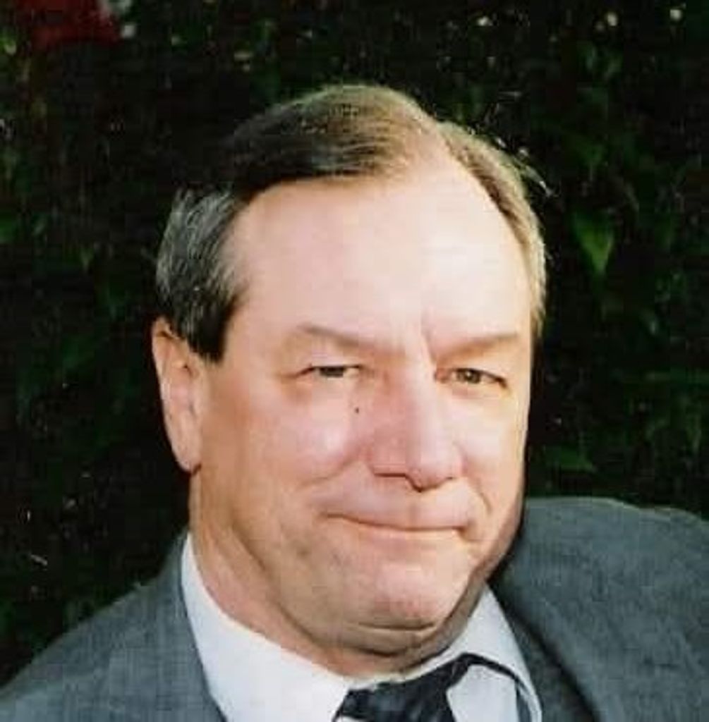 Michael Phillips Profile Photo