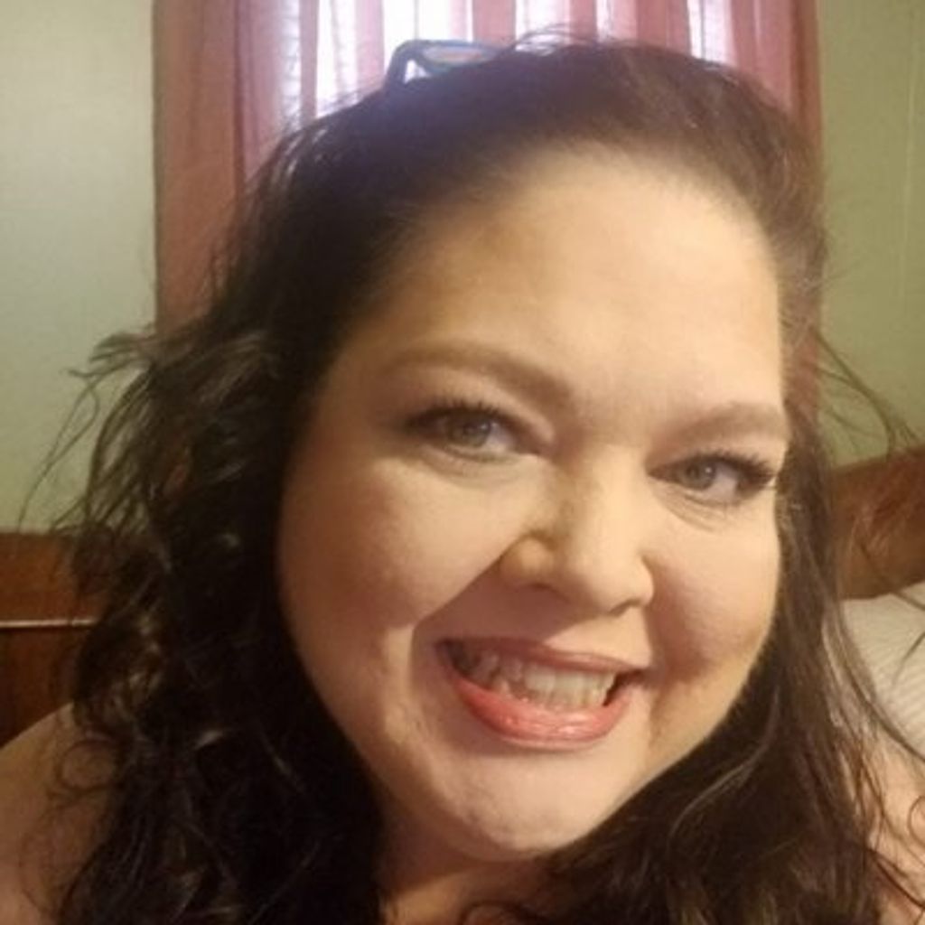 Lisa Lane Dzielinski Profile Photo