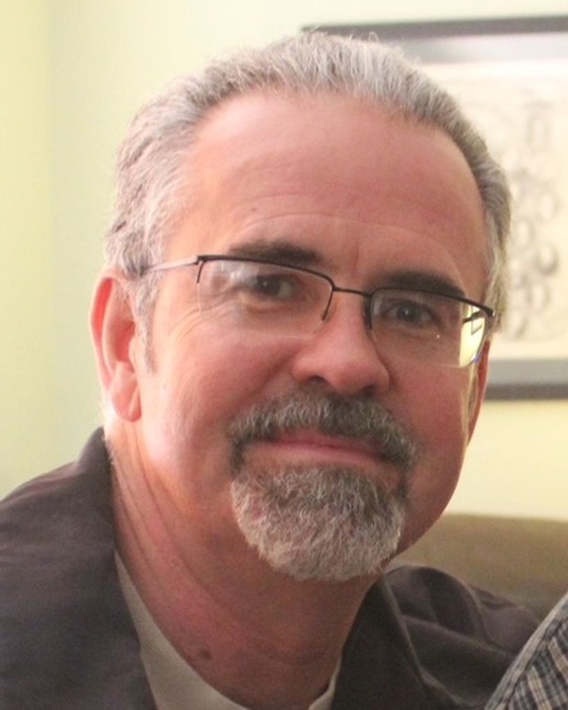 Christopher R Booksh