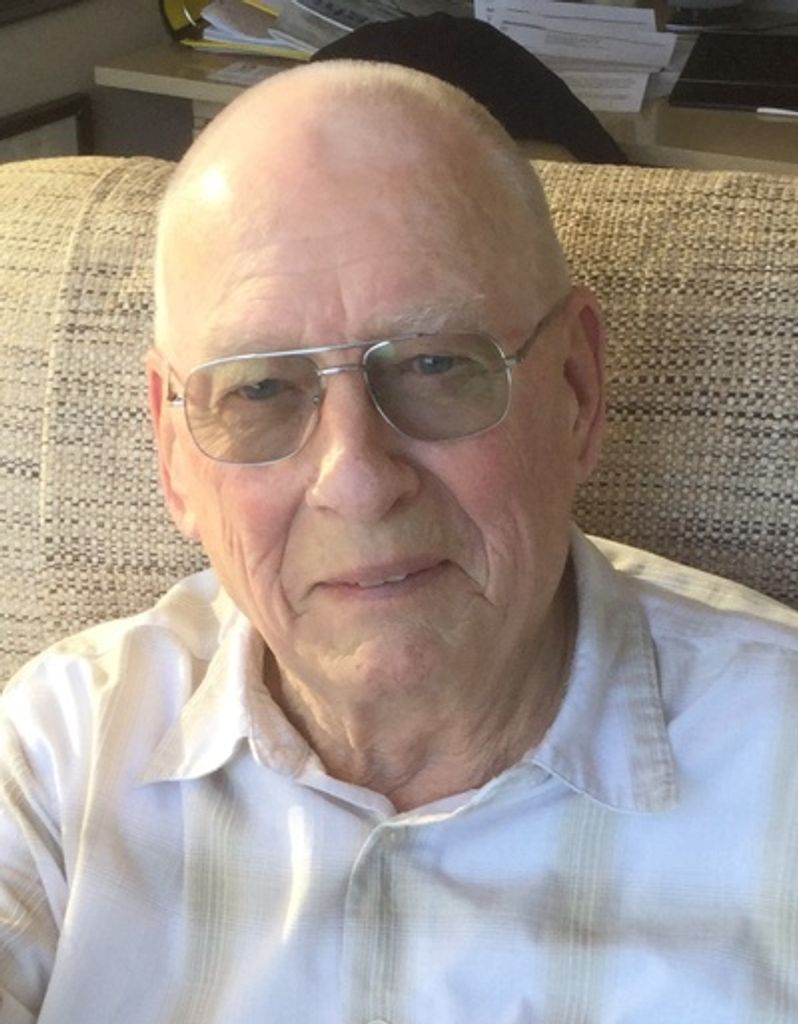 Malcolm (Mac) Graham Morrison