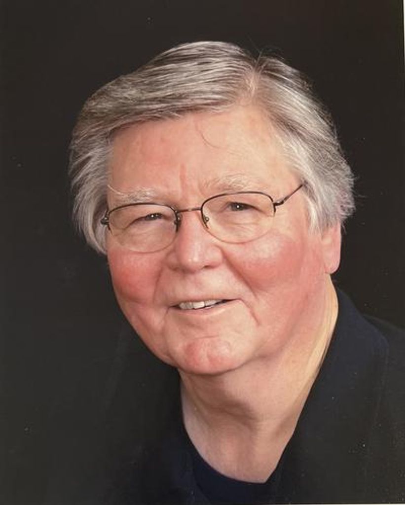 Charlie White Profile Photo