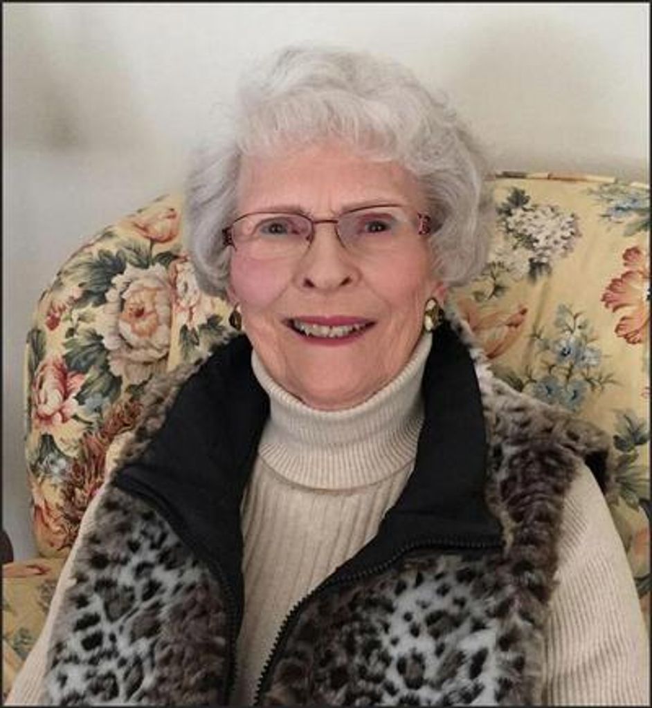Elaine Lauretta Hall Profile Photo