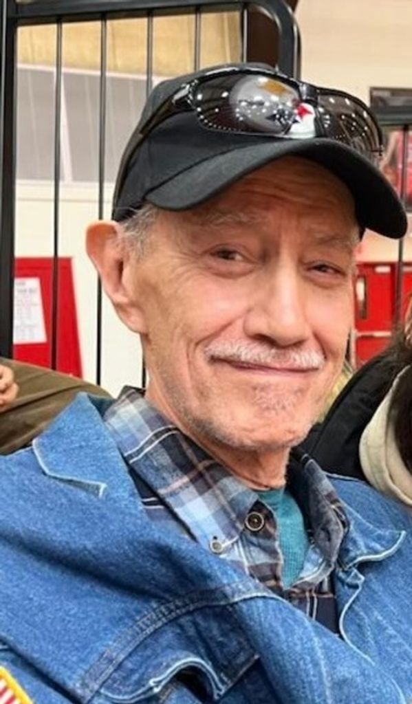 Michael Reyes Profile Photo