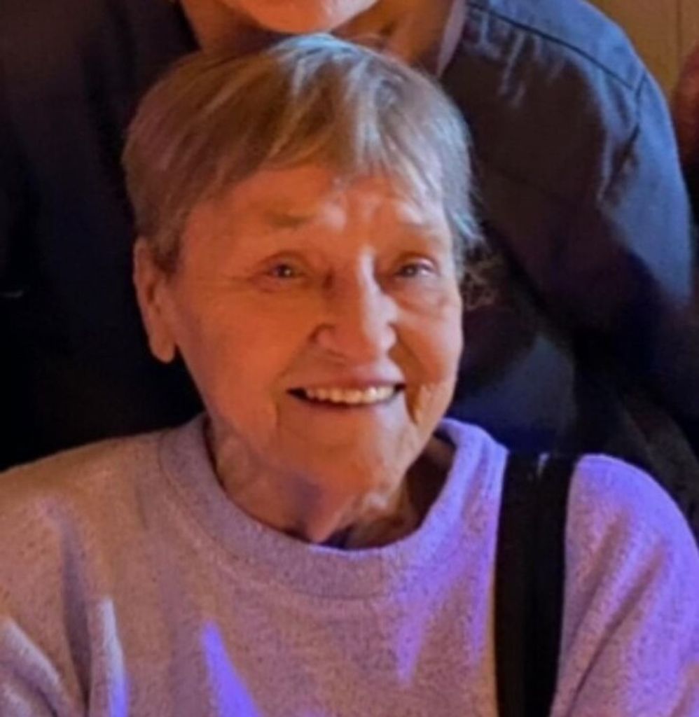 Janet L Nail