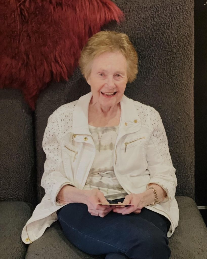 JANET NEUMAN FLOYD