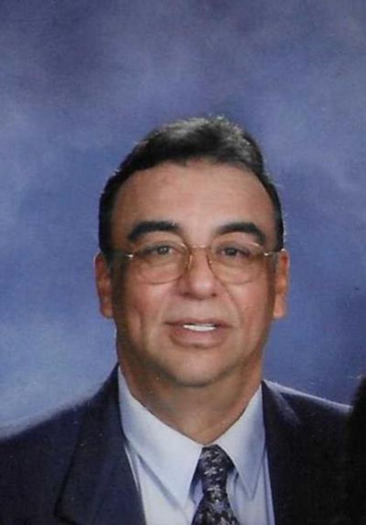 Ricardo Antonio Esquivel Profile Photo