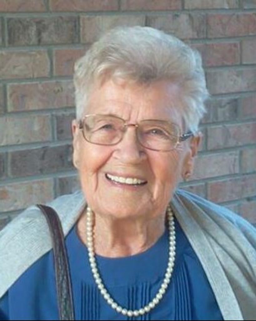 Evelyn Burkett
