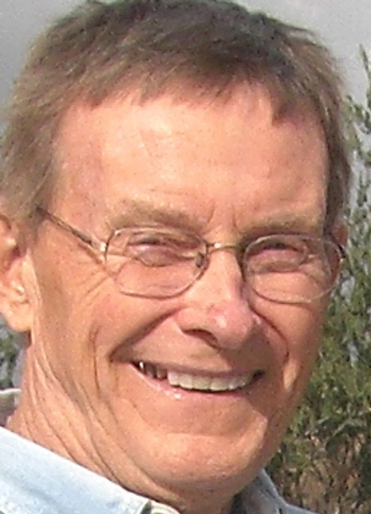 Thomas "Tom" M. Klarkowski