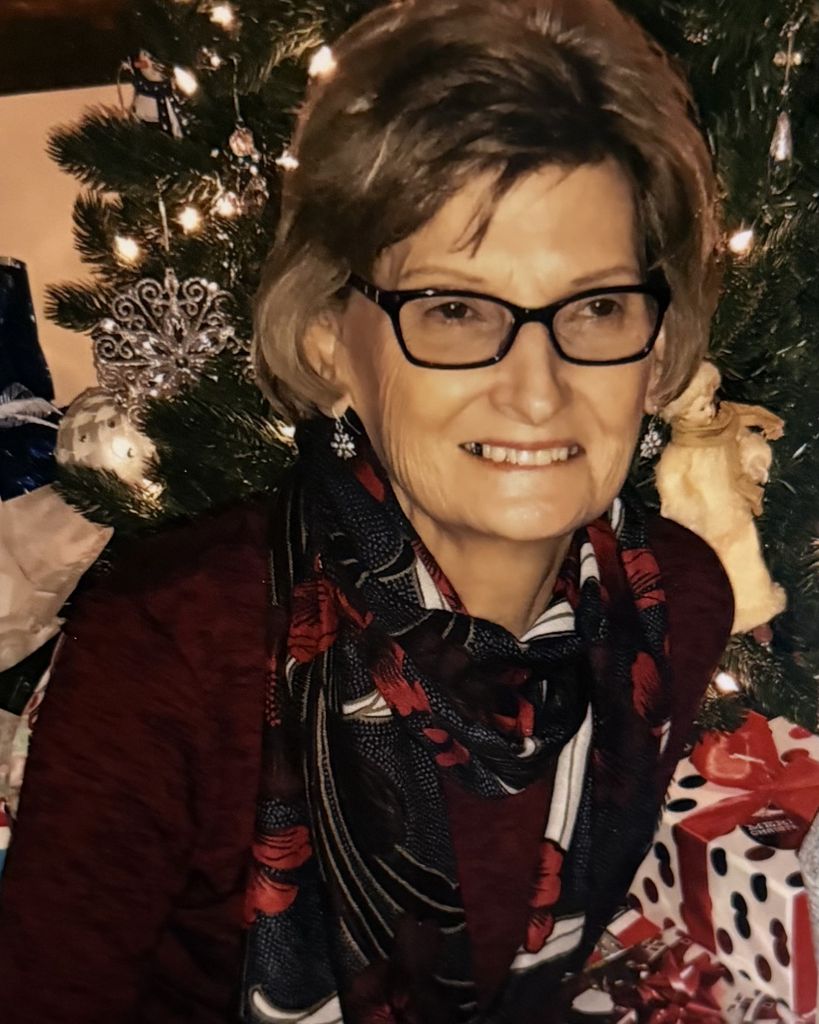 Linda Lou Harmon