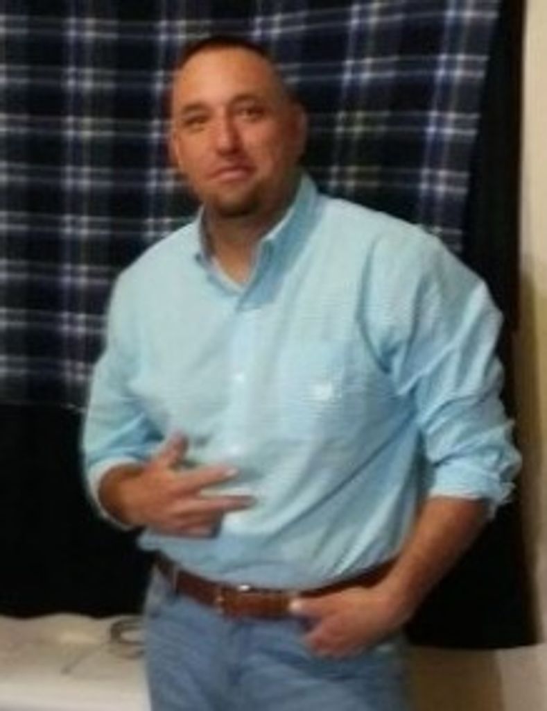 Isaac Velazquez Profile Photo