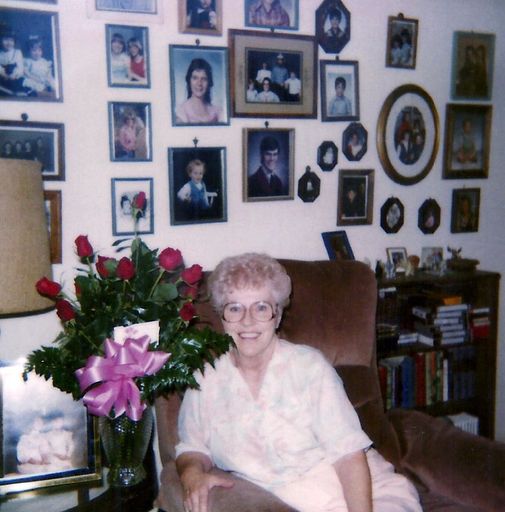 Eleanor Bruce photo gallery thumbnail 51 of 107