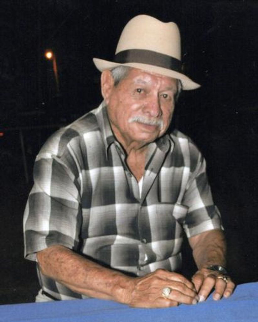 Luis Cruz Barco Profile Photo