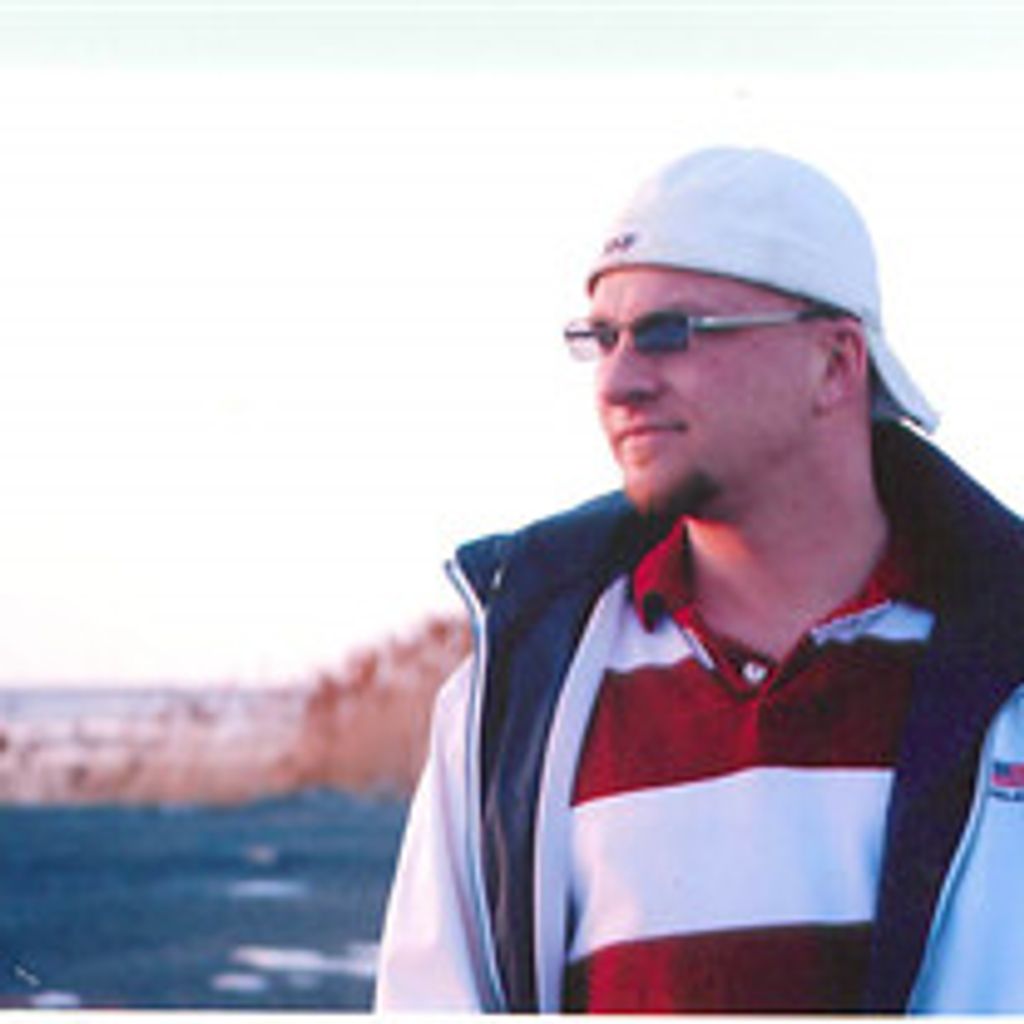 Ernest "Ernie" Samuel Shafer