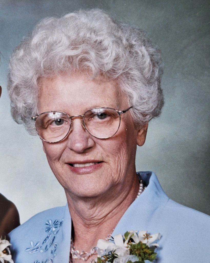 Rose Mary Wollum Profile Photo