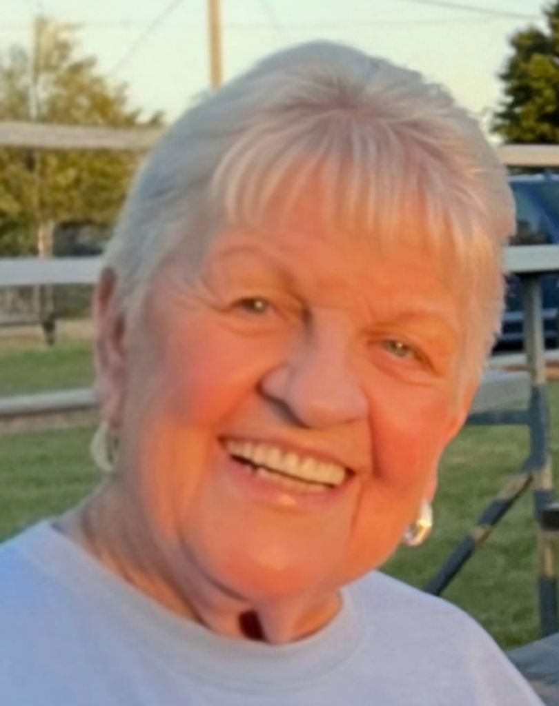 Linda D (Knecht)  Fenicle