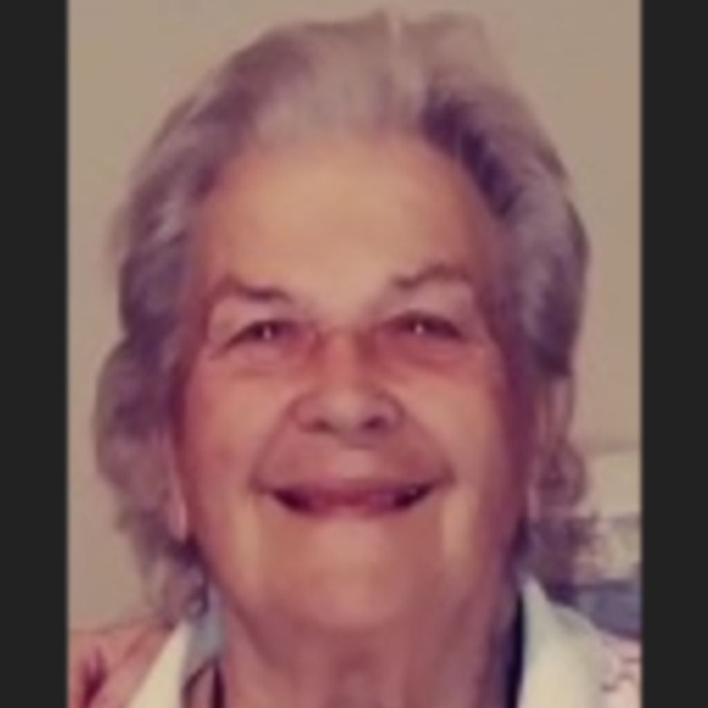 Elise Priest