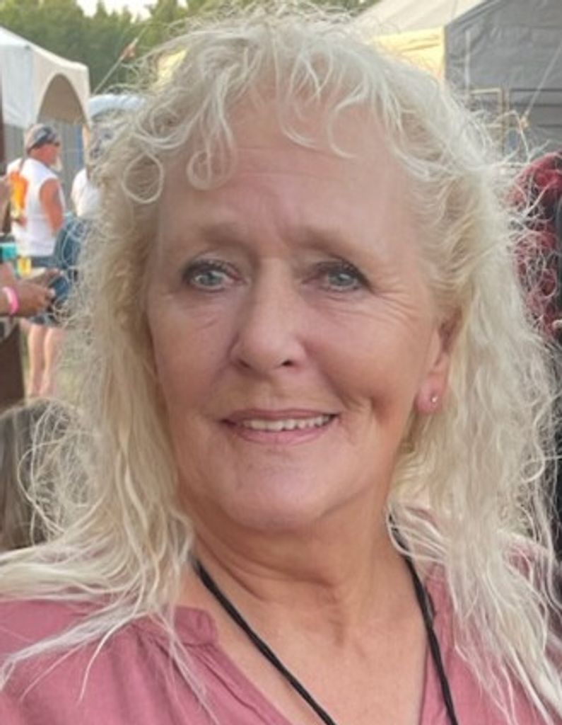 Vickie Kyar (Brage) Profile Photo