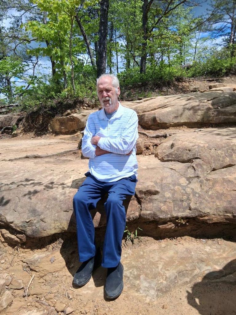Robert Cleovis Sampsell Profile Photo