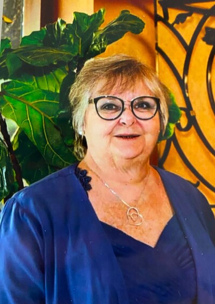 Elaine P Quattrone Profile Photo