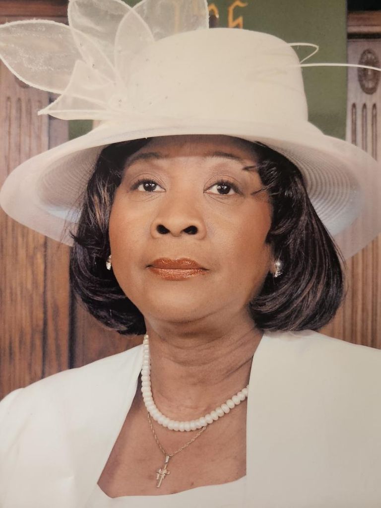 Edna H. Hatten Profile Photo